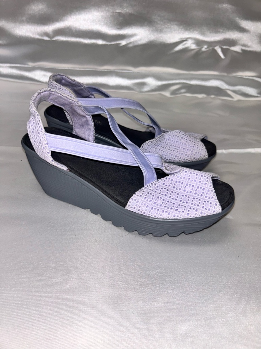 Skechers Lilac Eyelet Lace Elastic-Strap Wedge Comfy Sandals | Size US 6 EU 36